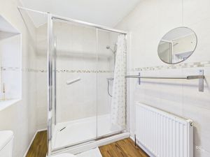 Photo 19- click for photo gallery